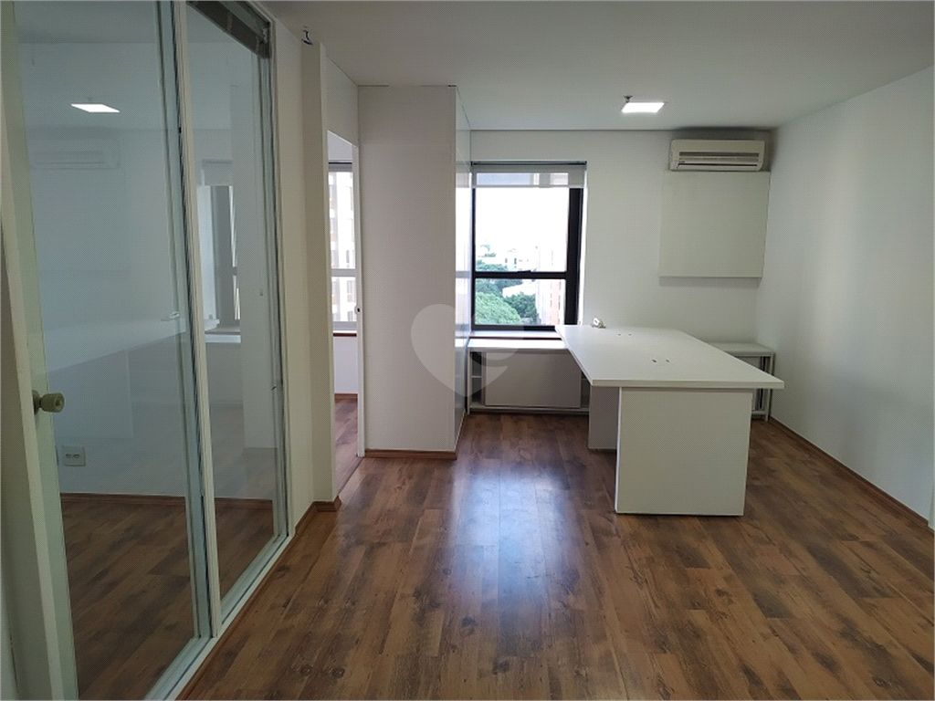 Venda Salas São Paulo Paraíso REO551576 4