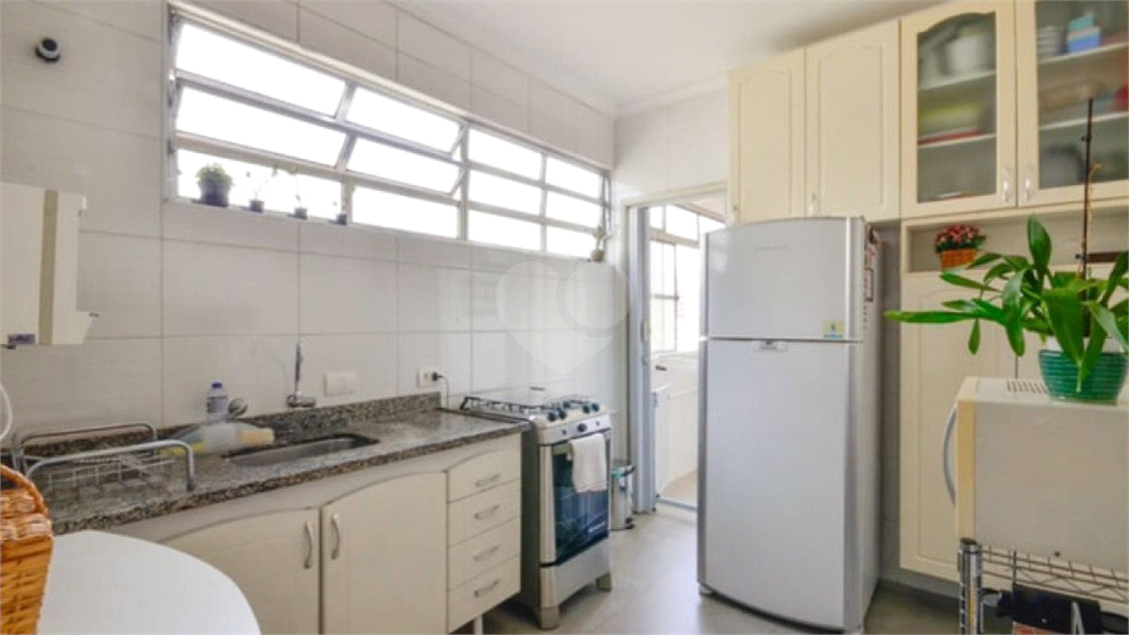 Venda Apartamento São Paulo Consolação REO553023 4