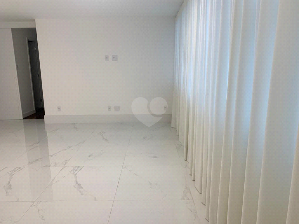 Venda Apartamento São Paulo Santa Cecília REO553342 4