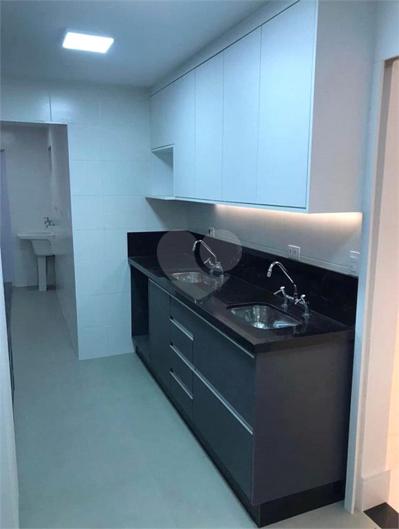 Venda Apartamento São Paulo Santa Cecília REO553342 15