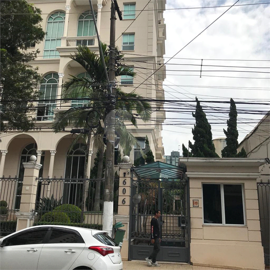 Venda Apartamento São Paulo Campo Belo REO554191 4