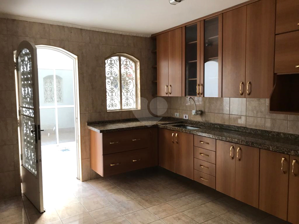 Venda Casa de vila São Paulo Santana REO554794 5