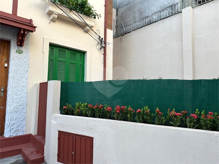 Foto REO554794