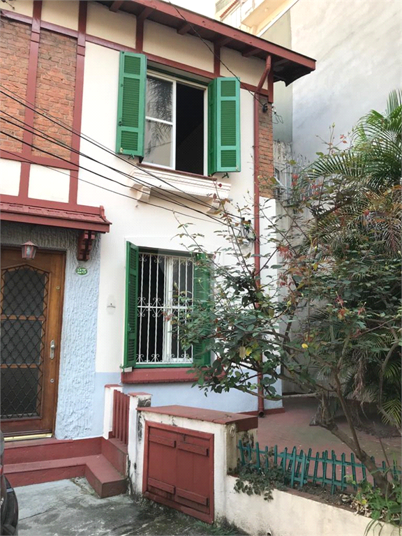 Venda Casa de vila São Paulo Santana REO554794 3