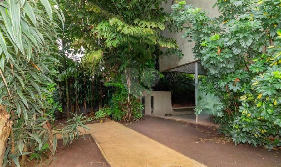 Venda Casa São Paulo Jardim América REO555061 14