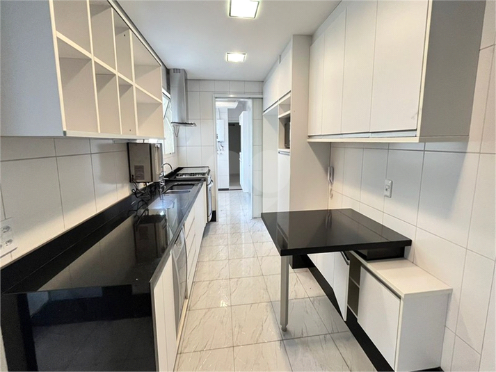 Venda Apartamento São Paulo Santana REO556294 21