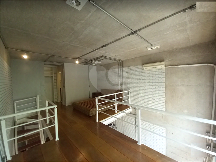 Venda Duplex São Paulo Cerqueira César REO557927 16