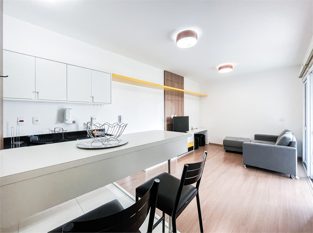 Aluguel Apartamento São Paulo Paraíso REO558334 3