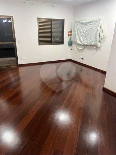 Foto REO560231
