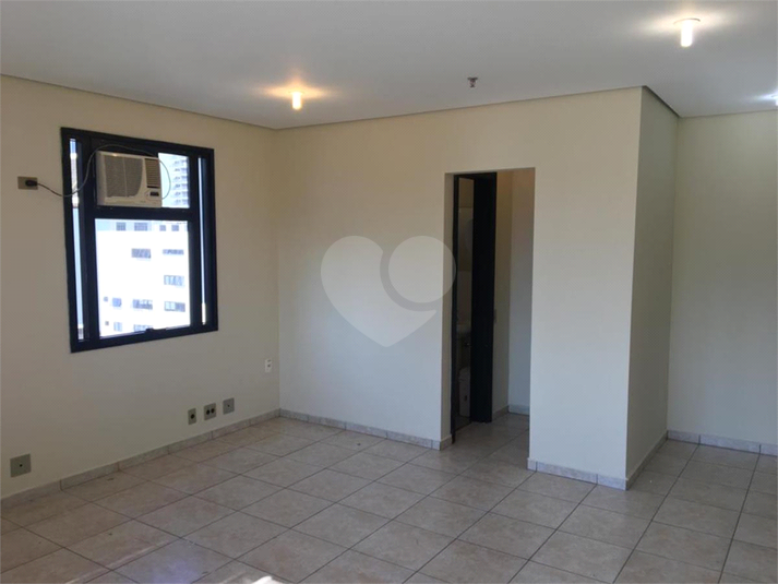 Venda Salas São Paulo Pinheiros REO561087 24