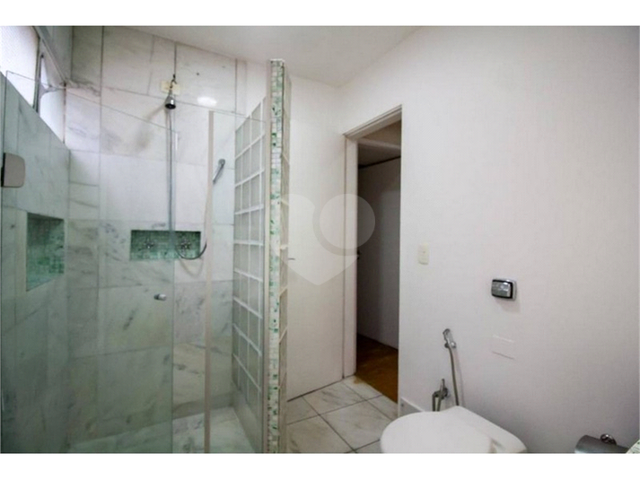 Venda Apartamento São Paulo Liberdade REO561393 9