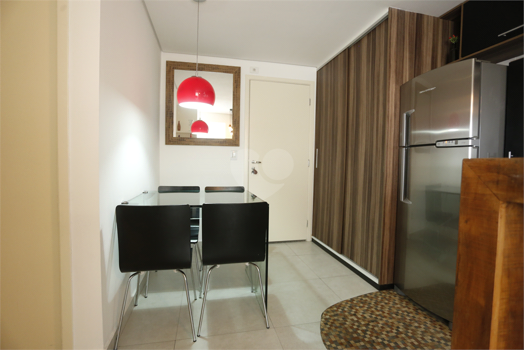 Venda Apartamento São Paulo Bela Vista REO561801 3