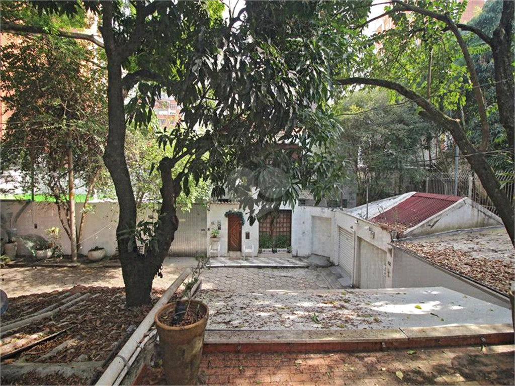 Venda Casa de vila São Paulo Cerqueira César REO561862 22