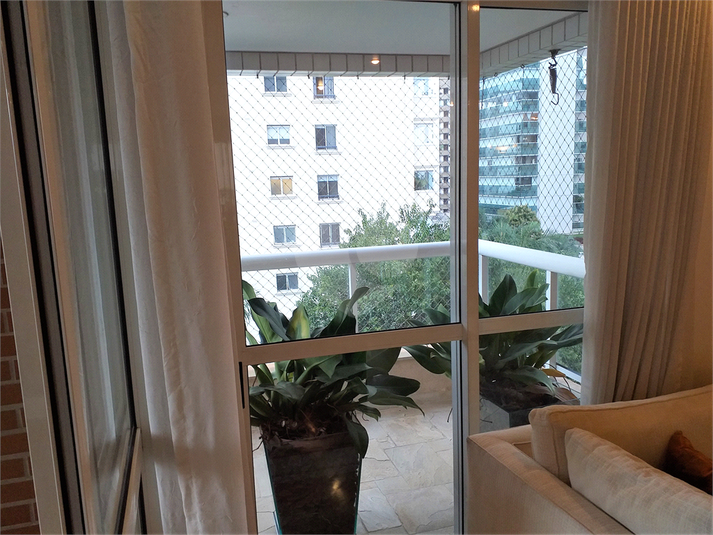 Venda Apartamento São Paulo Indianópolis REO562741 6