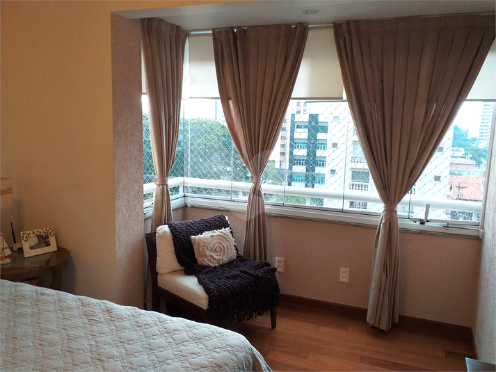 Venda Apartamento São Paulo Indianópolis REO562741 17