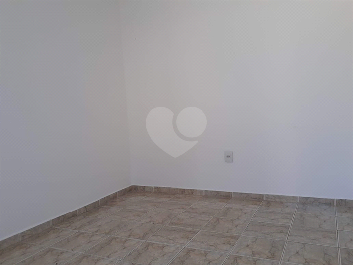 Foto REO563010
