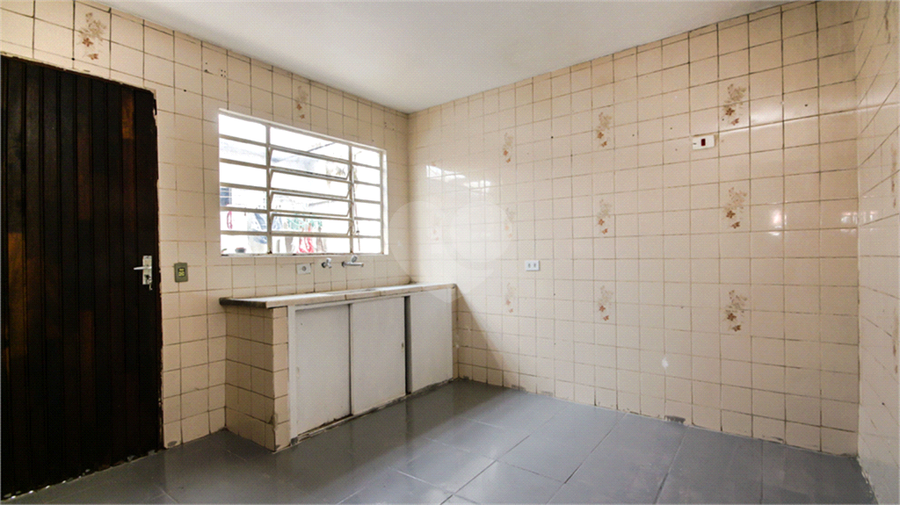 Venda Condomínio São Paulo Vila Hamburguesa REO563594 4