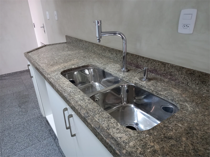 Venda Apartamento São Paulo Indianópolis REO563742 17