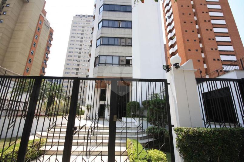 Foto REO56401