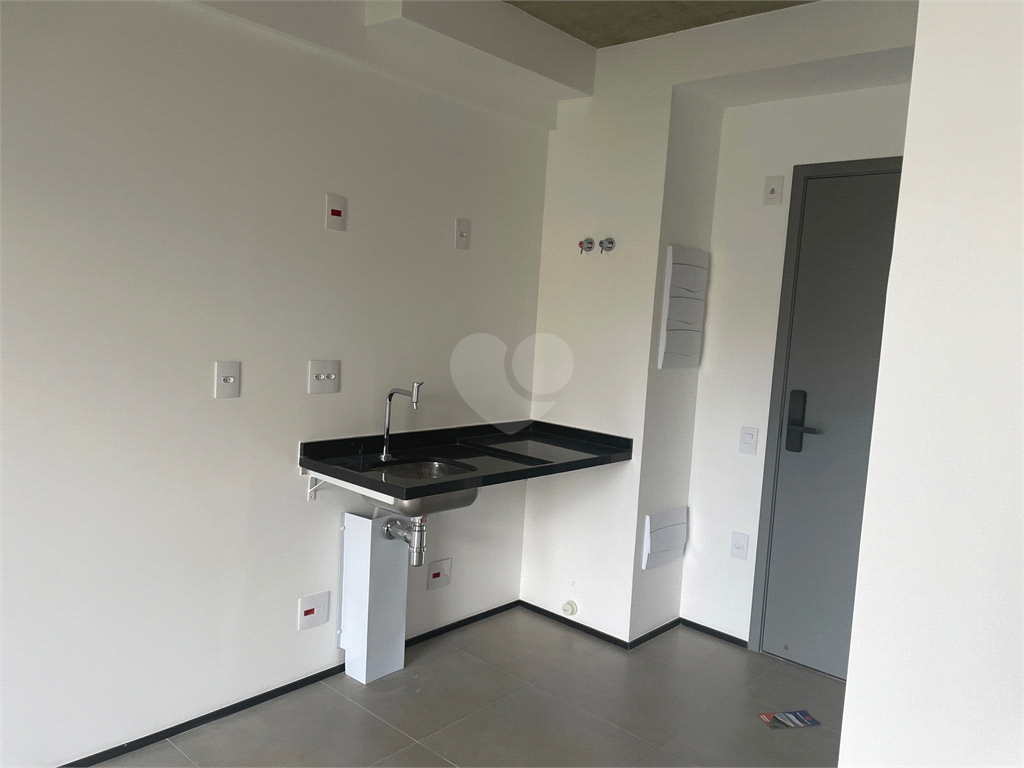 Venda Apartamento São Paulo Cerqueira César REO564691 4