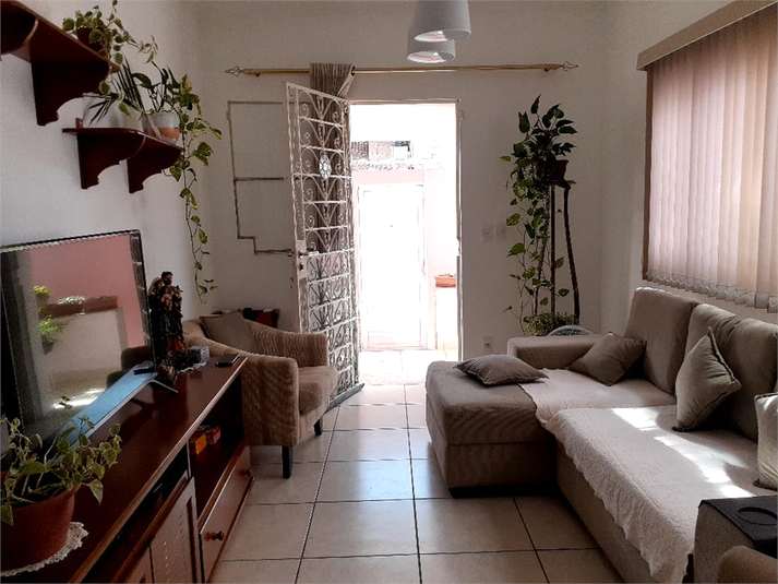 Venda Casa de vila Rio De Janeiro Cascadura REO566087 3