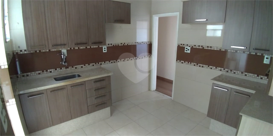 Foto REO566153