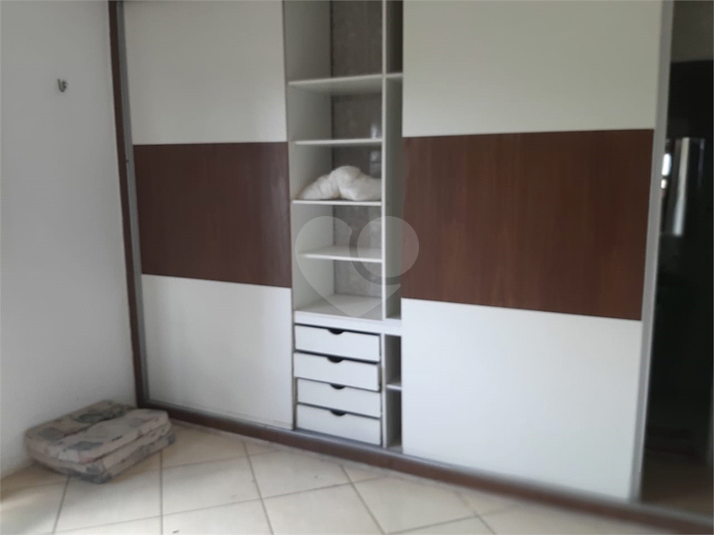 Foto REO567187