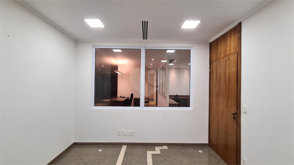 Venda Salas São Paulo Bela Vista REO568697 25