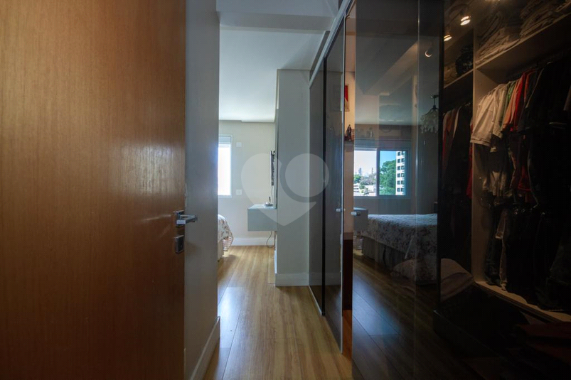 Foto REO569058