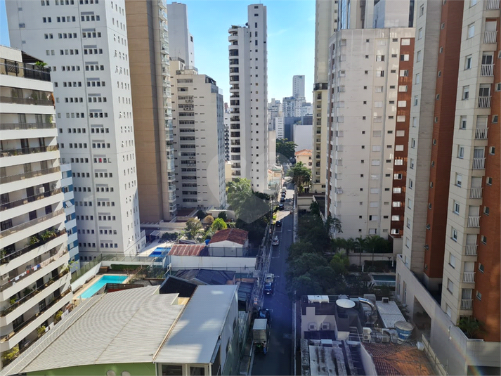 Foto REO569395