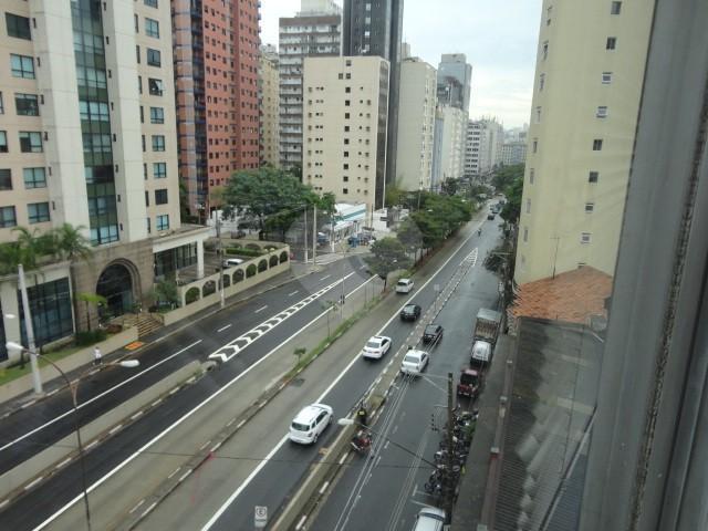 Foto REO57015