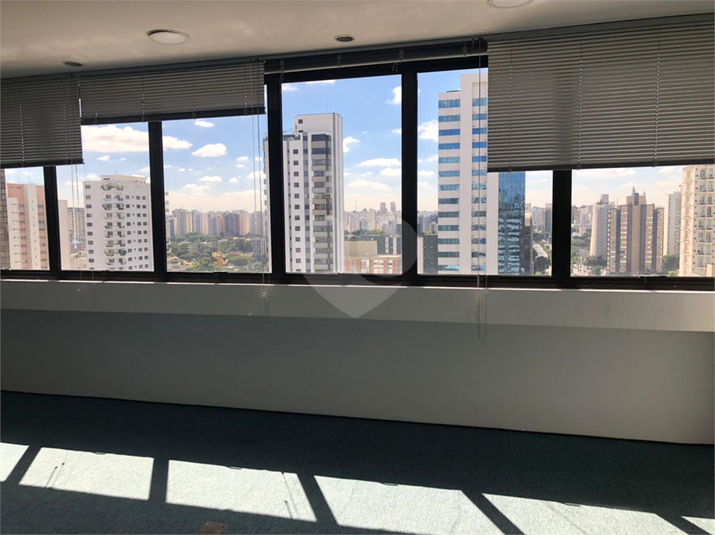 Venda Salas São Paulo Campo Belo REO570999 11