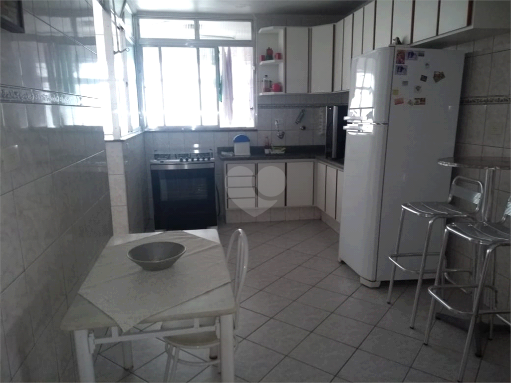 Venda Apartamento Santos Gonzaga REO571445 3