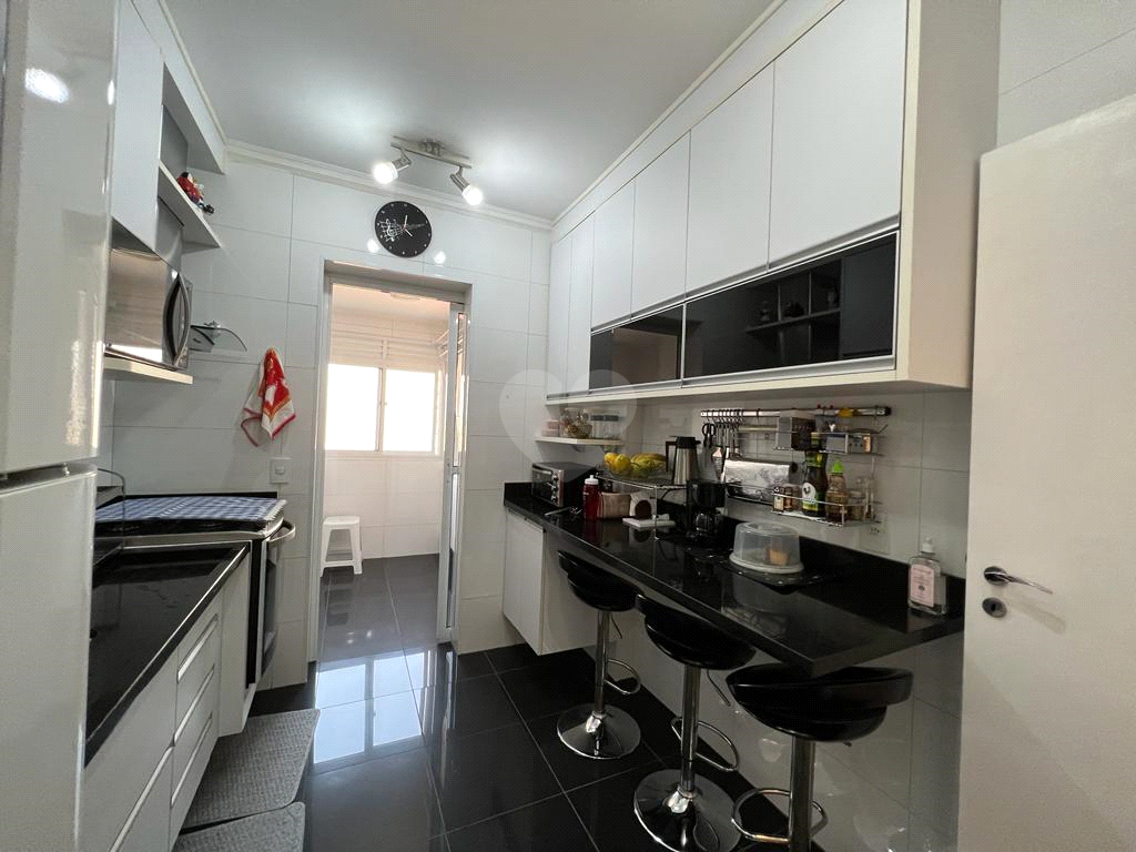 Venda Apartamento São Paulo Santana REO571687 11