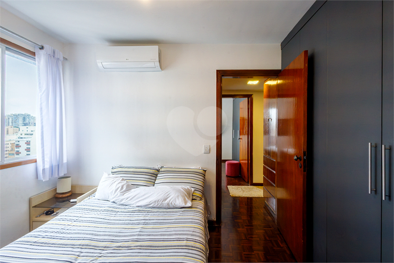 Foto REO571736