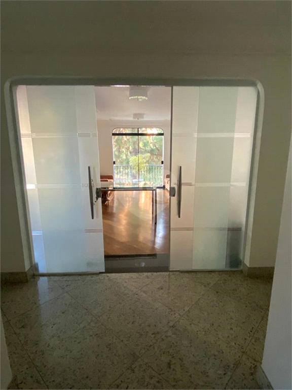 Venda Apartamento São Paulo Santana REO571889 21