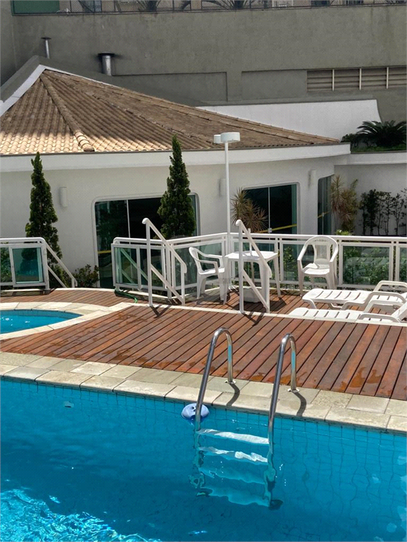 Venda Apartamento São Paulo Santana REO571889 5