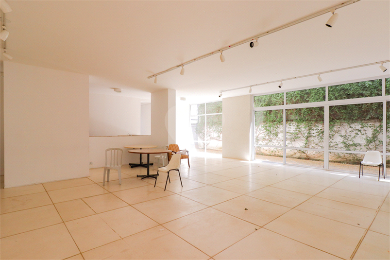 Venda Apartamento São Paulo Cerqueira César REO572650 22