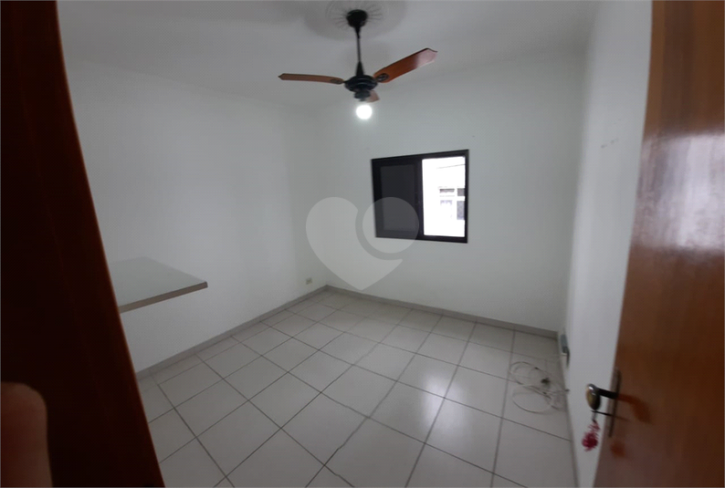 Venda Villagio São Vicente Centro REO573620 6