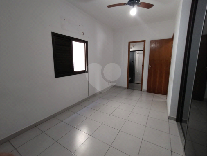 Venda Villagio São Vicente Centro REO573620 10