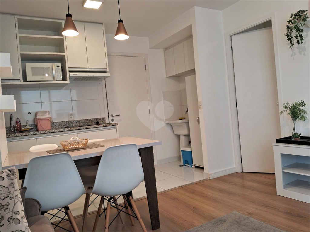 Aluguel Apartamento São Paulo Consolação REO574013 7