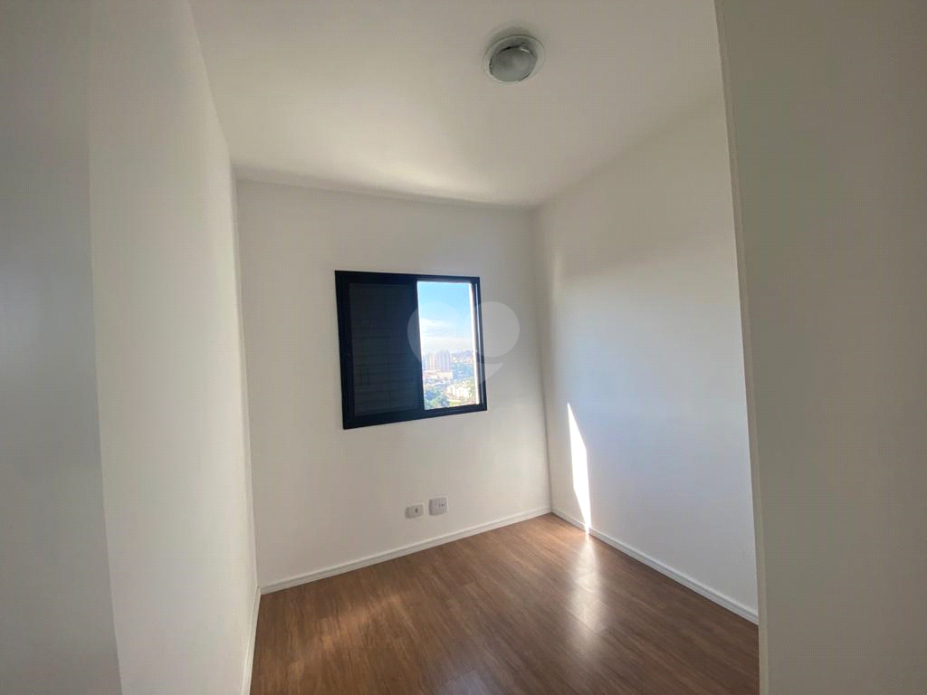 Venda Apartamento Cotia Granja Viana REO574341 24