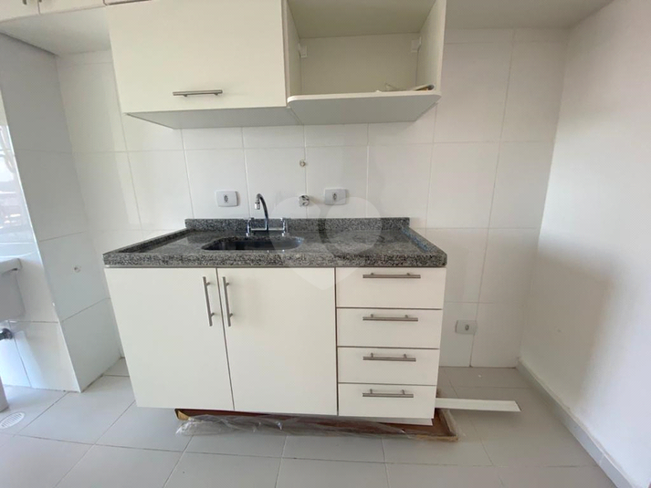 Venda Apartamento Cotia Granja Viana REO574341 11