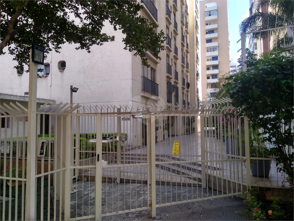 Venda Apartamento São Paulo Paraíso REO575618 3