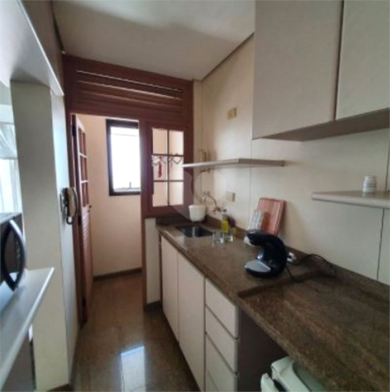 Venda Flat São Paulo Santana REO575774 5