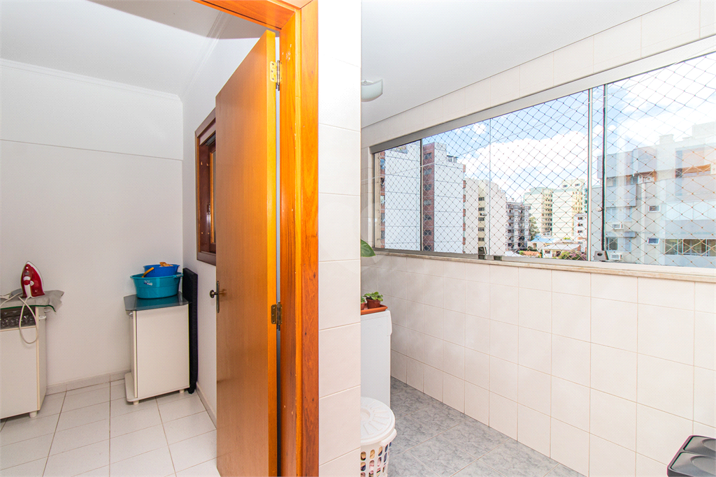 Venda Apartamento Canoas Centro REO576438 20