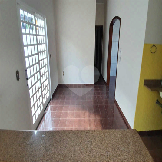 Foto REO577350