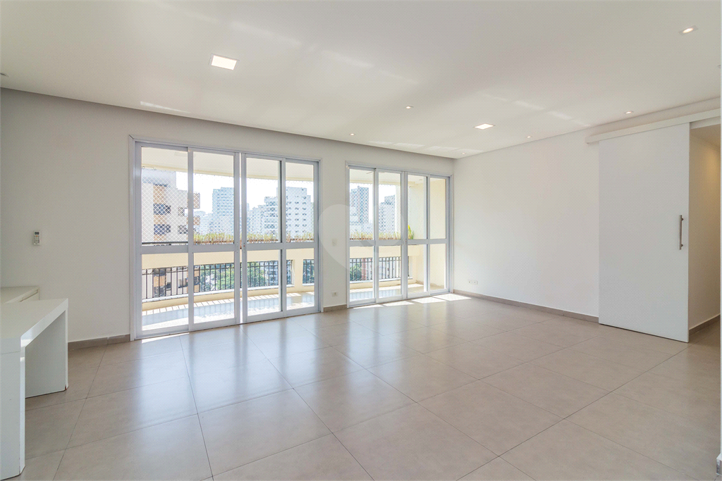 Venda Apartamento São Paulo Indianópolis REO57911 3