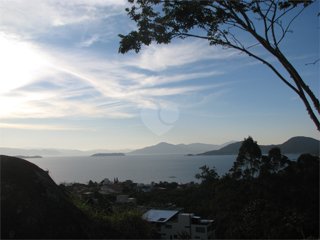 Venda Condomínio Florianópolis Cacupé REO579548 12