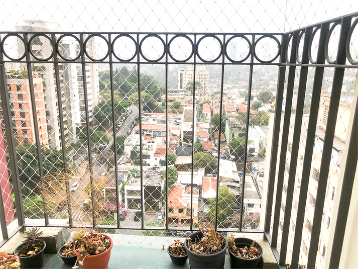 Foto REO580025